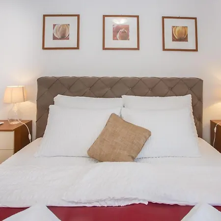 Apartment Belisima *